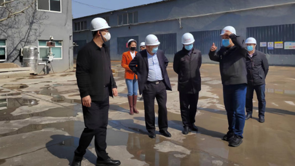 市住房和城鄉(xiāng)建設(shè)局劉玉勇局長、 市建筑工程管理服務(wù)中心孫雷主任一行 到我公司調(diào)研、指導(dǎo)